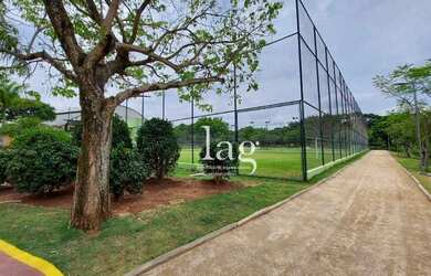 Imagem: A casa em condomínio possui 3 Dormitórios, 2 Banheiros, 4