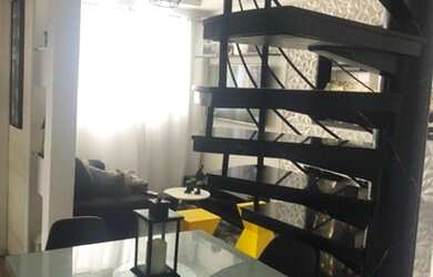 Imagem: O apartamento possui 3 Dormitórios, 1 Banheiro, 1 Vaga na garagem