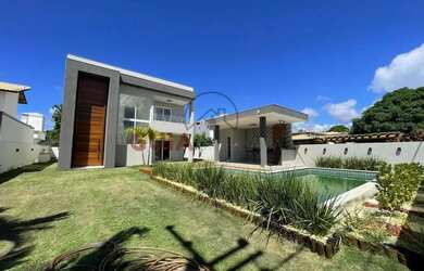 Imagem: A casa em condomínio possui 5 Dormitórios, 5 Banheiros, 4