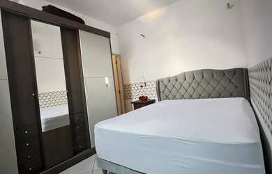 Imagem: A casa possui 2 Dormitórios, 1 Banheiro e Imóvel mobiliado