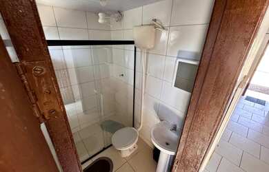 Imagem 7: Casas bem próximo da praia