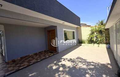 Imagem 2: Casa com 3 Quartos 1 Suíte , Edícula, Quintal Amplo e Piscina Jardim...