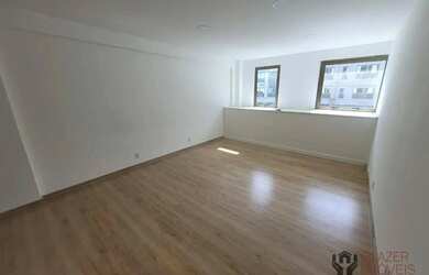 Imagem: O depósito possui 1 Vaga na garagem, 30m² de Área e está