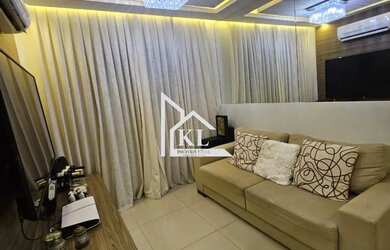 Imagem: O apartamento possui 2 Dormitórios, 2 Banheiros, 2 Vagas na