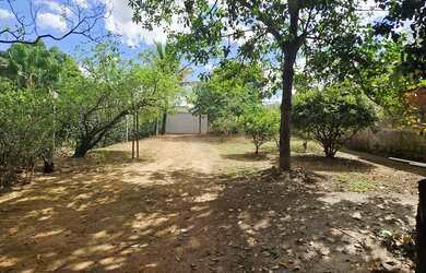 Imagem: A casa possui 2 Dormitórios, 2 Banheiros, 5 Vagas na garagem