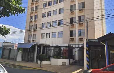 Imagem: O apartamento possui 2 Dormitórios, 3 Banheiros, 1 Vaga na