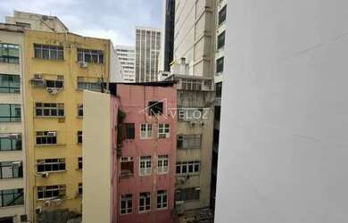 Imagem: O depósito possui 39m² de Área e está localizado em Centro