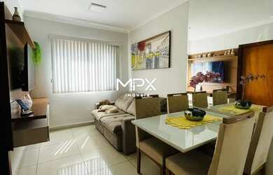 Imagem: O apartamento possui 3 Dormitórios, 1 Banheiro, 1 Vaga na garagem