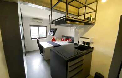 Imagem: O apartamento possui 1 Dormitório, 1 Banheiro, 1 Vaga na garagem