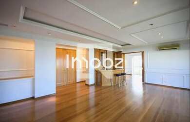 Imagem: Apartamento à venda na Avenida Carlos Queiroz Telles, 101