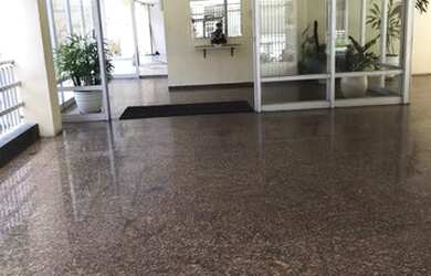 Imagem 2: Apartamento 3/4 Na Barra Vizinho ao Shopping Barra Com Condomínio Barato !