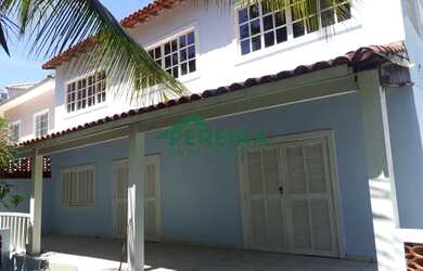 Imagem: A casa em condomínio possui 5 Dormitórios, 1 Banheiro, 5 Vagas