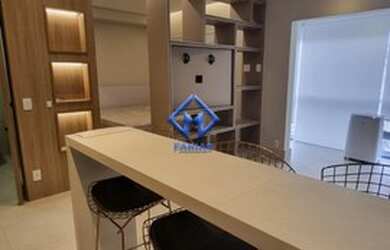 Imagem: O apartamento possui 1 Dormitório, 1 Banheiro, 1 Vaga na garagem