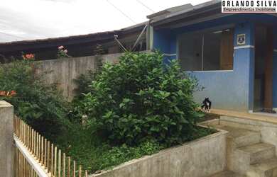 Imagem: A casa possui 2 Dormitórios, 1 Banheiro, 1 Vaga na garagem