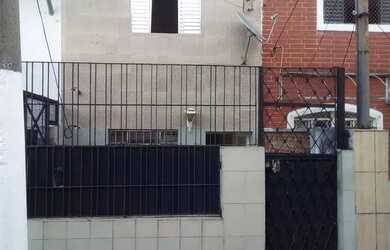 Imagem: A casa possui 2 Dormitórios, 2 Banheiros, 70m² de Área e