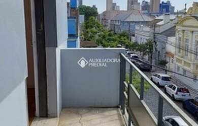 Imagem: O apartamento possui 1 Dormitório, 1 Banheiro e 65m² de Área