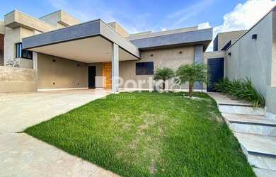 Imagem 2: Casa em condomínio com hidromassagem e área gourmet no Maria Júlia