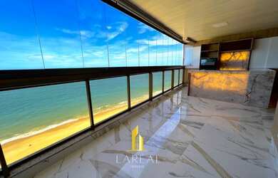 Imagem: O apartamento possui 4 Dormitórios, 5 Banheiros, 3 Vagas na