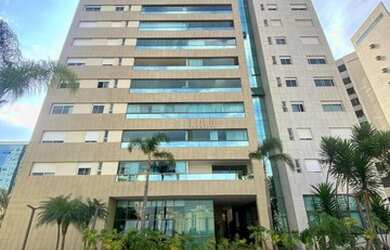 Imagem: O apartamento possui 4 Dormitórios, 3 Banheiros, 3 Vagas na