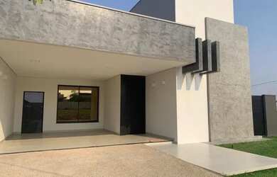 Imagem: A casa em condomínio possui 3 Dormitórios, 4 Banheiros, 2