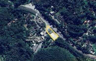 Imagem: O terreno possui 1895m² de Área e está localizado em Jardim