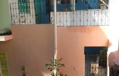 Imagem: A casa possui 2 Dormitórios, 1 Banheiro e está localizado