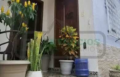 Imagem: ADAP Sobrado para venda com 320 metros quadrados com 4 quartos