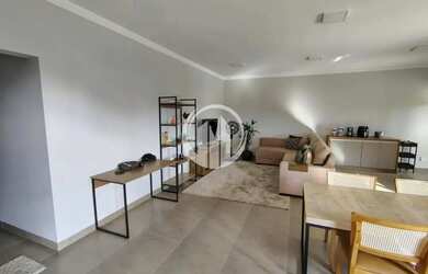 Imagem: A casa possui 3 Dormitórios, 3 Banheiros, 3 Vagas na garagem