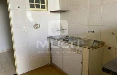 Imagem 14: Casa - ROOSEVELT. Churrasqueira, Varanda, 140m² de Áreae1 Vaga na garagem