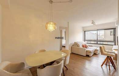 Imagem: O apartamento possui 2 Dormitórios, 2 Banheiros, 2 Vagas na