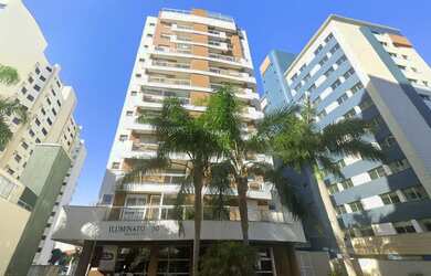 Imagem: O apartamento possui 2 Dormitórios, 2 Banheiros, 2 Vagas na