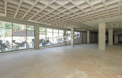 Imagem 9: Vila da Serra - Loja para aluguel na Anuar Donato