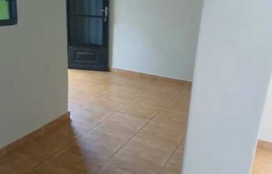 Imagem: A casa possui 1 Dormitório e está localizado em Cachoeirinha