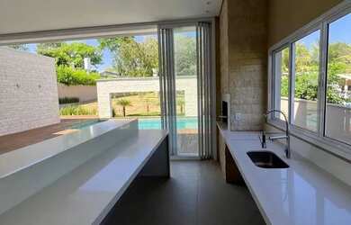 Imagem 4: Casa à venda em condomínio fechado em Senador canedo Goiás