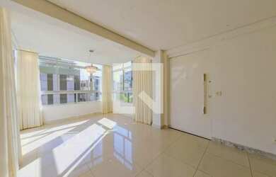 Imagem: O apartamento possui 3 Dormitórios, 3 Banheiros, 3 Vagas na