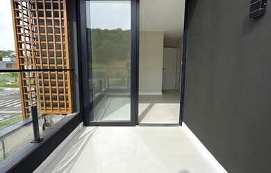 Imagem 8: Alphaville Litoral Norte. Piscina, Guarda roupa, 344m² de Áreae2 Vagas...