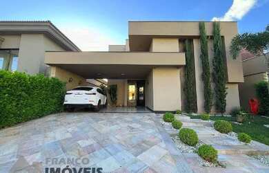 Imagem: A casa em condomínio à venda possui 3 Dormitórios, 5 Banheiros