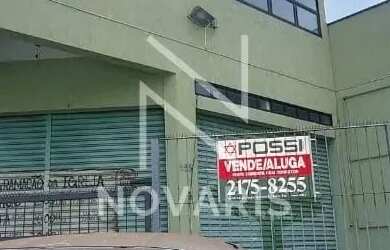 Imagem: O depósito possui 4 Vagas na garagem, 290m² de Área e está