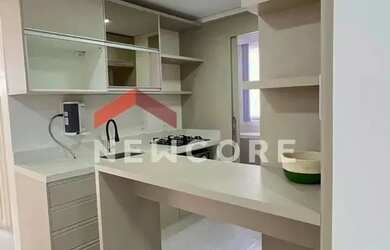 Imagem: O apartamento possui 2 Dormitórios, 1 Banheiro, 1 Vaga na garagem