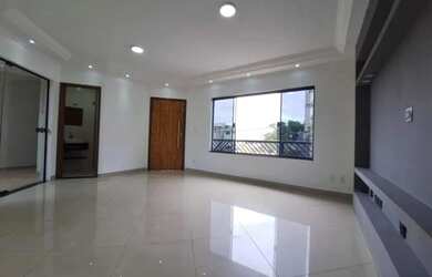 Imagem: A casa possui 4 Dormitórios, 5 Banheiros, 5 Vagas na garagem