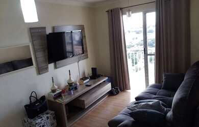 Imagem: O apartamento possui 2 Dormitórios, 1 Banheiro, 1 Vaga na garagem