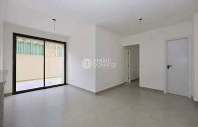 Imagem: O apartamento possui 3 Dormitórios, 2 Banheiros, 2 Vagas na