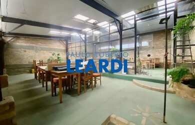 Imagem: O depósito possui 260m² de Área e está localizado em Vila