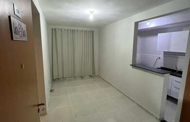 Imagem: O apartamento possui 2 Dormitórios, 1 Banheiro e 1 Vaga na