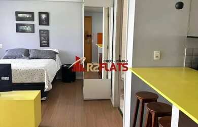 Imagem: O studio possui 1 Dormitório, 1 Banheiro, 1 Vaga na garagem