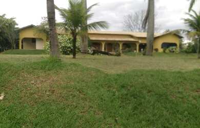 Imagem: A fazenda possui 800m² de Área e está localizado em Barrinha