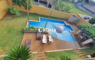 Imagem: A casa em condomínio possui 4 Dormitórios, 5 Banheiros, 5