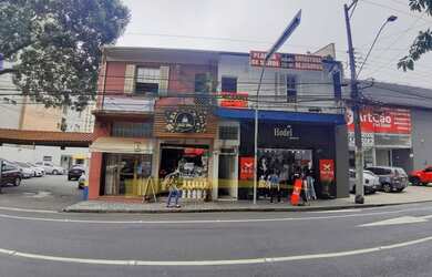 Imagem: A casa possui 1 Banheiro, 40m² de Área e está localizado