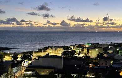 Imagem 1: LINDO APARTAMENTO NO RIO VERMELHO 4/4 4 SUÍTES 4 VAGAS C/ DEPÓSITO VISTA MAR LINDA LOCALIZ