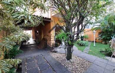 Imagem: A casa em condomínio possui 3 Dormitórios, 4 Banheiros, 2